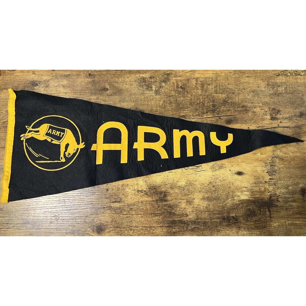 Vintage Army Black Knights Pennant Flag
